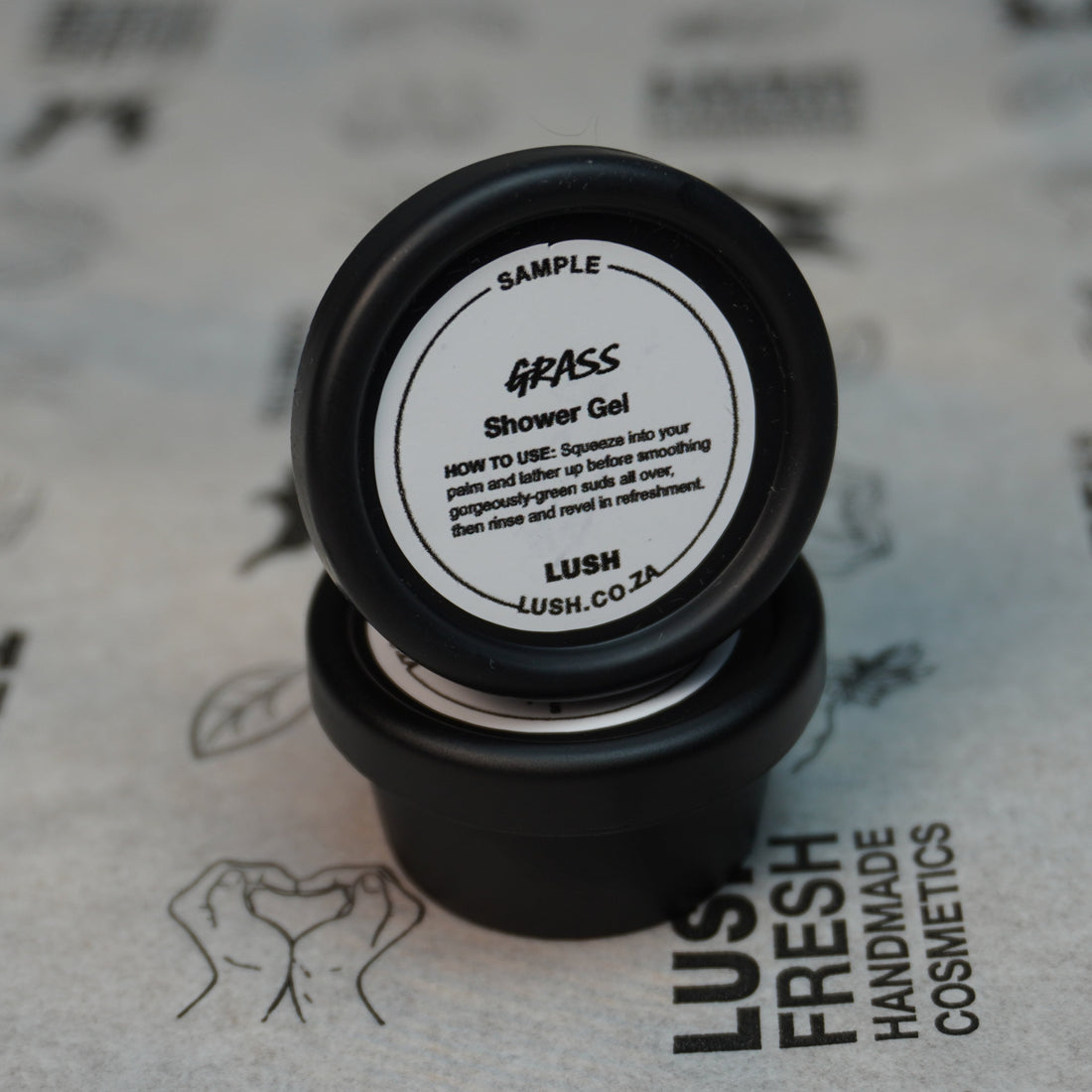 SAMPLE: Grass Shower gel