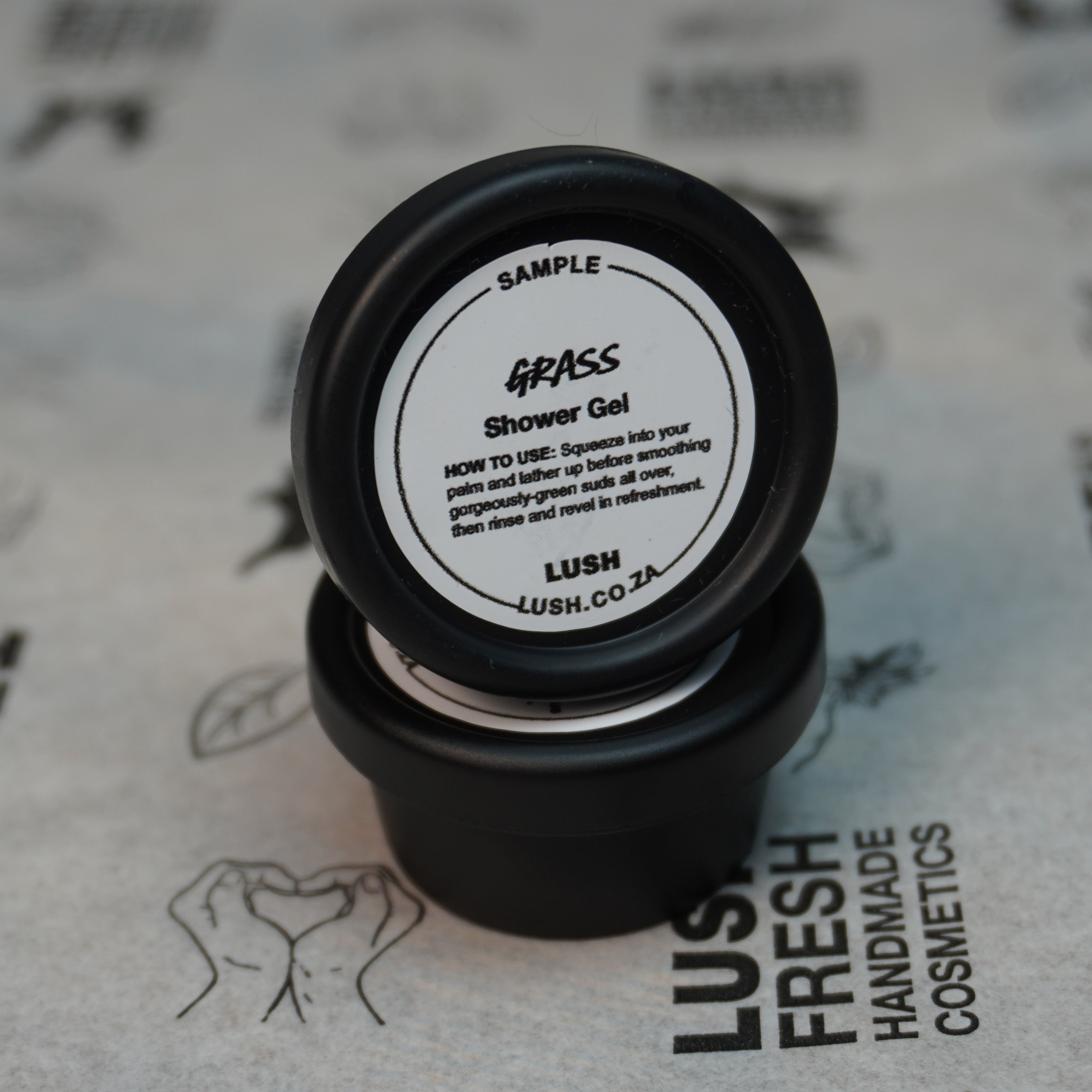 SAMPLE: Grass Shower gel