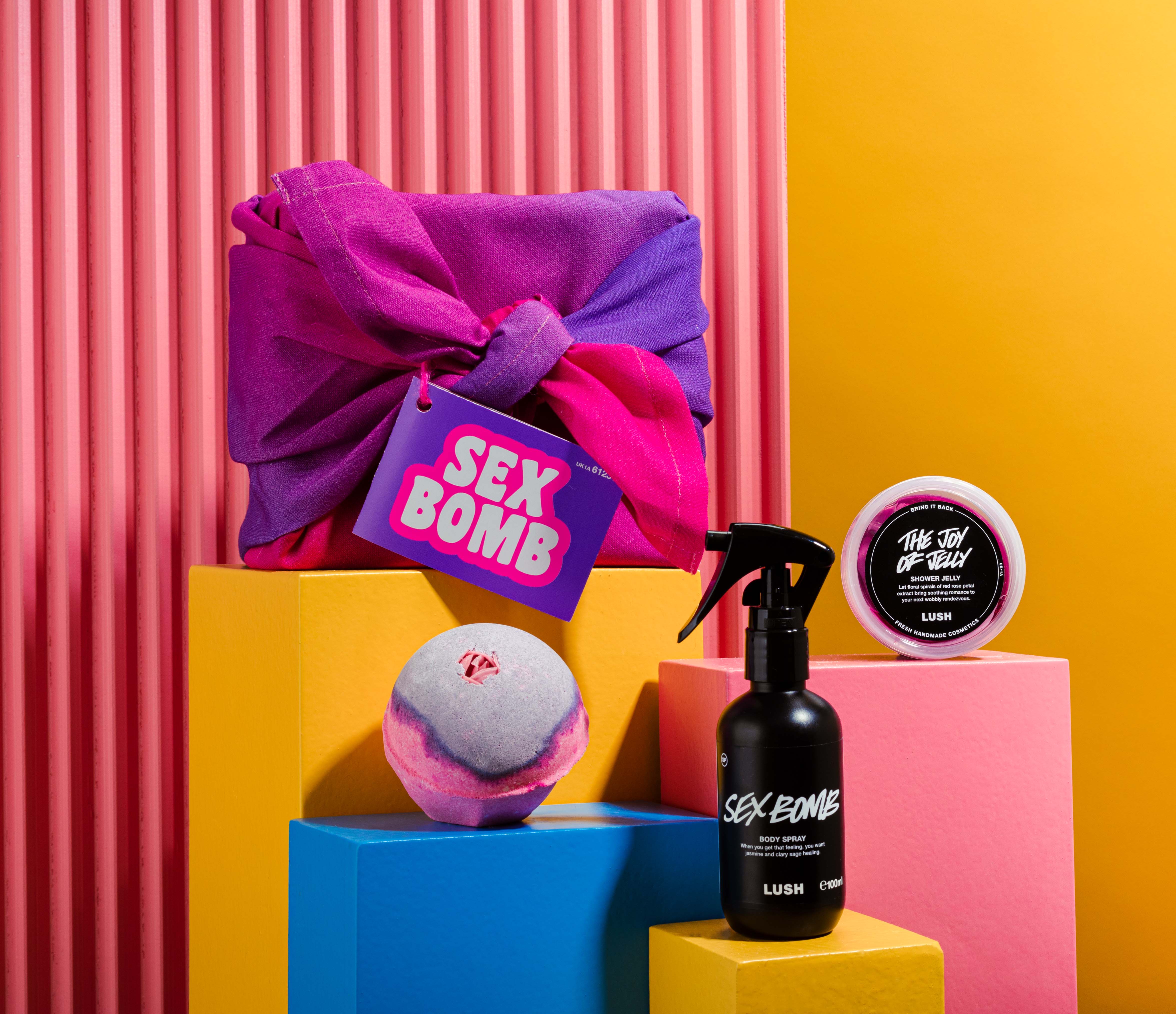 Lush on sale Sex Bomb Bundle